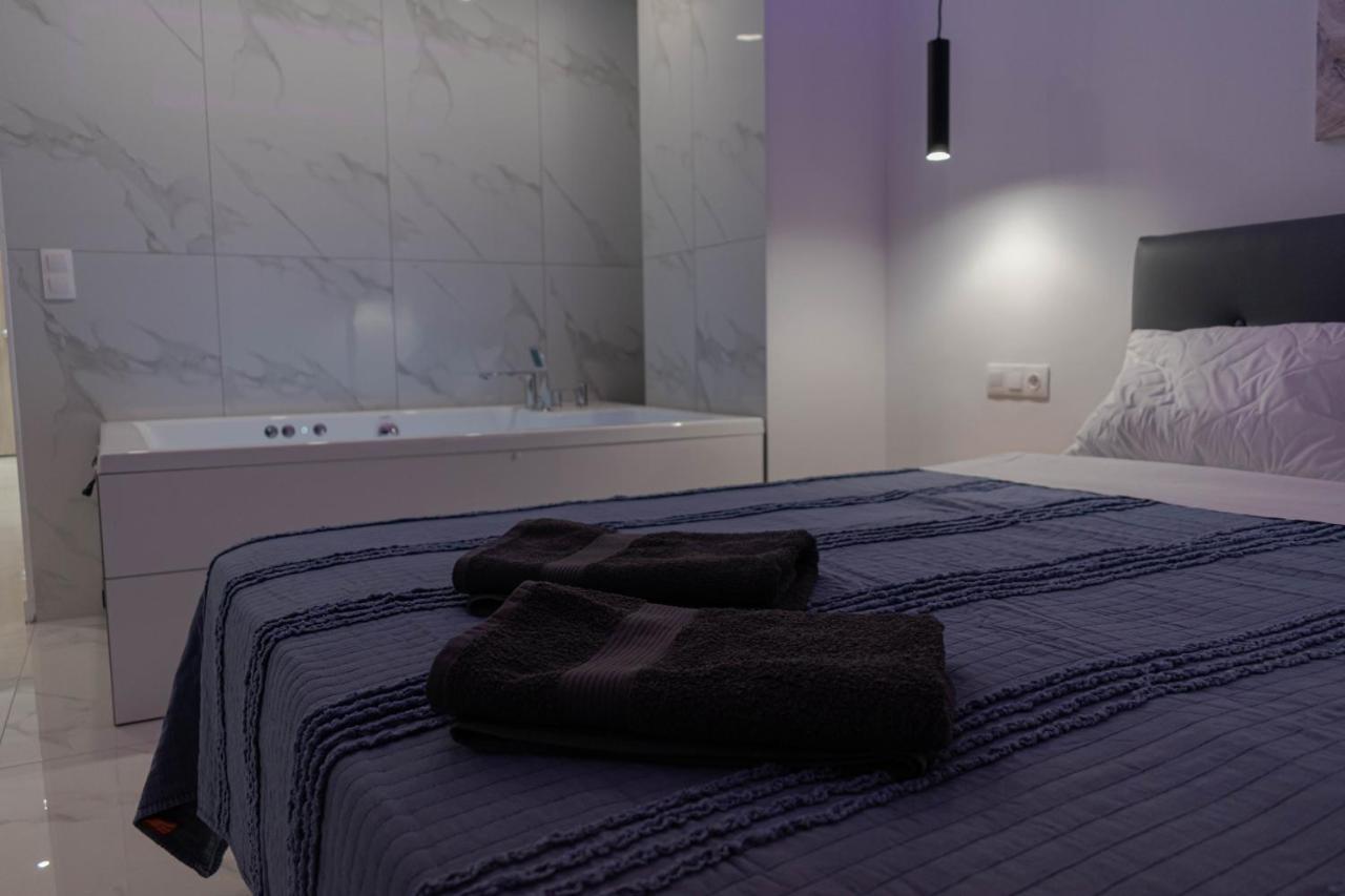 Athens Jacuzzi Apartment 외부 사진